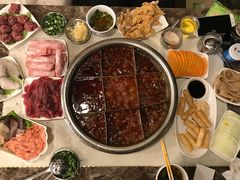 -朱氏胖子烂火锅(洪崖洞店)