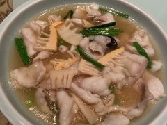 溜鱼片-梅飞酒家(名辉豪庭店)