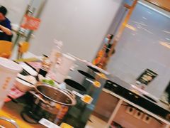 -呷哺呷哺(世贸.工三店)