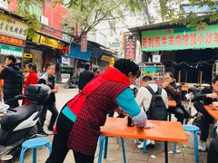 -刘信牛羊肉小炒泡馍(回民街店)