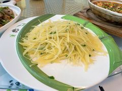 土豆丝-熊猫主题餐厅