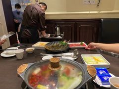-一哥澳门豆捞·澳门风打边炉(高德置地店)