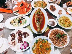 -李家猪蹄融合菜馆(河松街店)