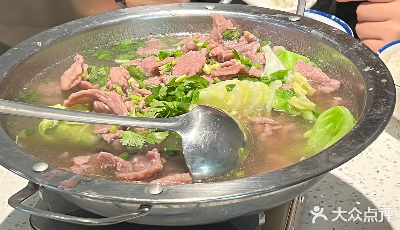 豆腐一绝，跷脚牛肉还可以努力