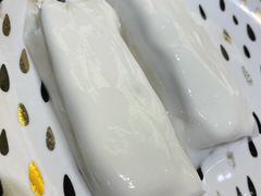 榴莲肠粉-糖糖屋•糖水•雪花冰店(时尚天河店)