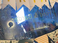 -春树下·树屋花房西餐厅(罍街AS1980店)