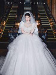 -派丽莫Pellimo原创设计婚纱品牌