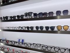 -视野联行眼镜·蔡司·尼康战略合作店(城西银泰店)