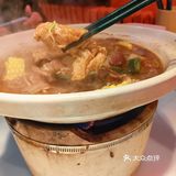 驱车30公里到了昌平，这家店紧靠路边
