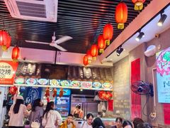 -爆炸头阿姨小四川正宗川味小吃(无任何分店)