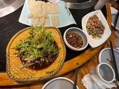 -锅老头海鲜铁锅炖