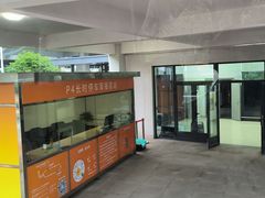 -浦东机场p4停车场
