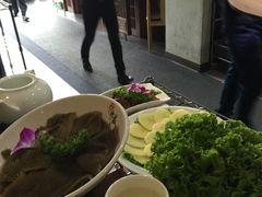 -重庆德庄火锅(体育中心店)