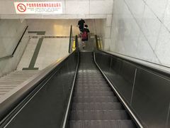 -上海体育馆(地铁站)