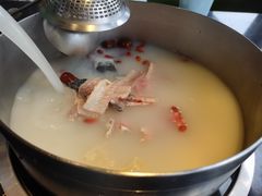 -马家斑.鲜鱼火锅(松湖万科店)