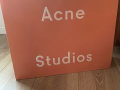 -Acne Studios(芮欧百货店)