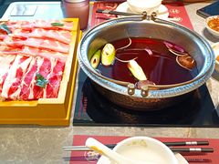 -一绪に寿喜烧(荟聚店)