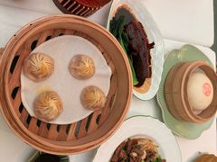 -桂满陇·手作小笼包&江南叫花鸡(中山公园店)