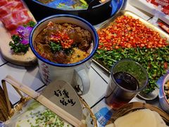 -热火朝天鲜切牛肉火锅(南强街巷店)