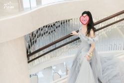 -艾米丽婚纱礼服