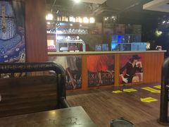 -麦凯伦烧烤·精酿超级工厂店(金桥总店)