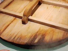 -鱼窝棚柴火铁锅炖(富山屯店)