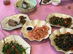 -山坑河鲜(昆仲楼店)