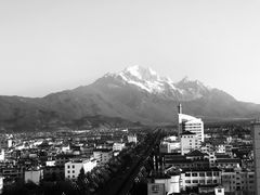 -官房大酒店-玉龙旋宫观景餐厅