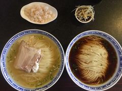 -同得兴 Since·1995 传统苏式面馆(嘉馀坊店)