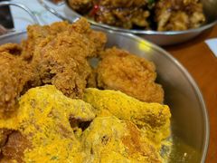 -BHC炸鸡(明洞总店)