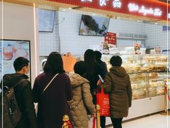 -白玉兰食品甜凤店(合生汇店)
