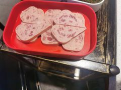 冒午餐肉-钢管厂五区小郡肝串串香(南山店)