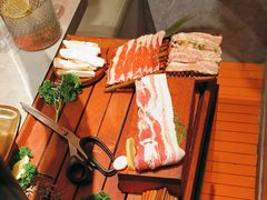 -轻烧烤肉(光谷步行街店)