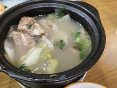 -三鞭一花·独一处·元英砂锅(海光寺店)