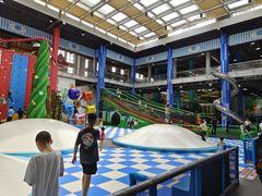 -蒙特利亲子乐园