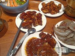 -亚马逊环球美食百汇(新城吾悦广场店)