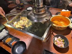 -肉甲韩国木炭烤肉(新壹街1店)
