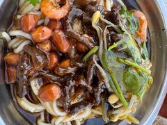 -灵山卢梅燕粉店