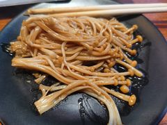 -京狮炙燥·精酿烧烤(首经贸店)