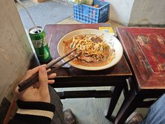 -方铲铲·成都板凳面(滨江银泰店)