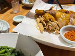 -头上红煨盐鸡·非遗院子餐厅