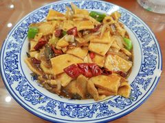 -椒香川流不息川菜馆(二七北路店)