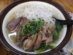 清汤牛杂粉-繁仔牛杂(石排店)