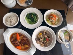-金鹰国际月子中心(新街口店)