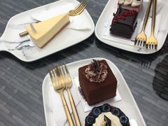 覆盆子黑森林-UNI UNI(环亚凯瑟琳店)