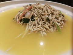 -香山湖家家宴(中山陵店)