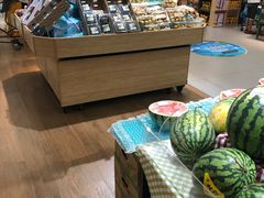 零售区-盒马鲜生(岭南新世界店)