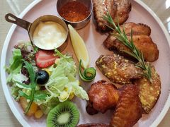 烤翅拼盘-依云轻食·法甜