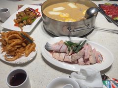 -肥仔文澳门猪骨煲(南京西路店)