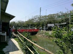 -辉记虾塘海鲜农庄